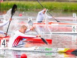 2015 05 20-24 ICF Kanu Sprint Weltcup Duisburg

Vom 20. - 24. Mai 2015 fand auf der Regattabahn in Duisburg der ICF Kanu Sprint Weltcup statt. 

Athleten mit Behinderung (Para-Kanu) und ohne Behinderung aus der ganzen Welt kämpften gemeinsam um die Medaillen und Podestplätze. 

Der Weltcup in Duisburg war nach den Europameisterschaften 2015 ein weiterer wichtiger Schritt auf dem Weg zu den Paralympics 2016 in Rio. 

Das Team um Bundestrainer Mathias Neubert konnte zahlreiche Medaillen erreichen und damit an die Erfolgen der Europameisterschaft anknüpfen.

Der Deutsche Kanu Verband (DKV) hat bereits eine Kooperation mit dem Deutschen Behinderten Sportbund (DBS) geschlossen, um die Fachkompetenz im Kanusport auf allen Ebenen mit den Kompetenzen des DBS zu bündeln.